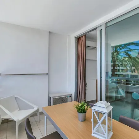 Apartamento Y Playa